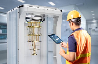 Mühendisle kuantum mühendisliği teknolojisi kalkan kapsülünde kuantum bilgisayar makinesi geliştirir. 