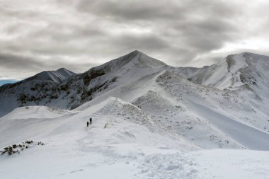 Kış dağı manzarası. Tatra 'da manzara.