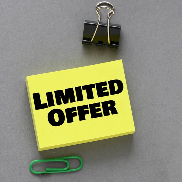 Limited Offer Words Small Yellow Sheet Paper — Stock Photo, Image