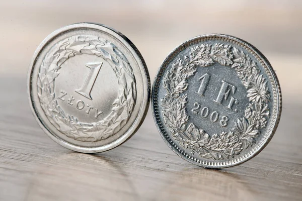 Zloty Swiss Franc Coins Coins Poland Switzerland — Stock Photo, Image