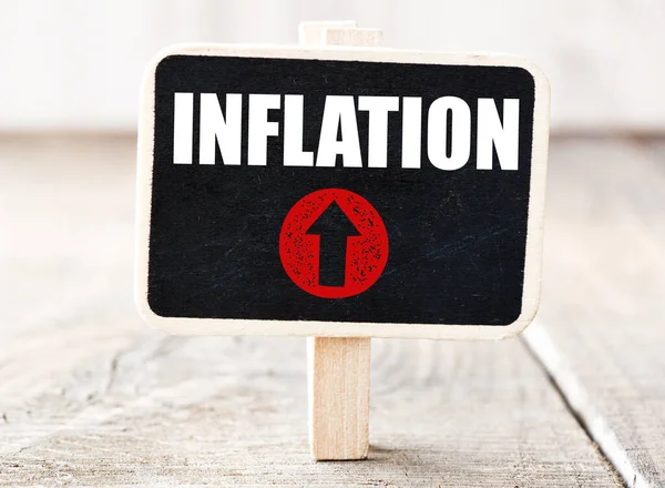 Inflace Červená Šipka Nahoru Inflace Vzrůstá Koncept Pro Obchod — Stock fotografie
