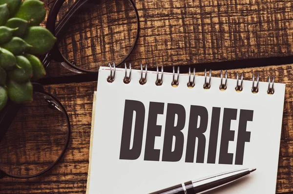 Debrief Word Office Notebook — Stock Photo, Image