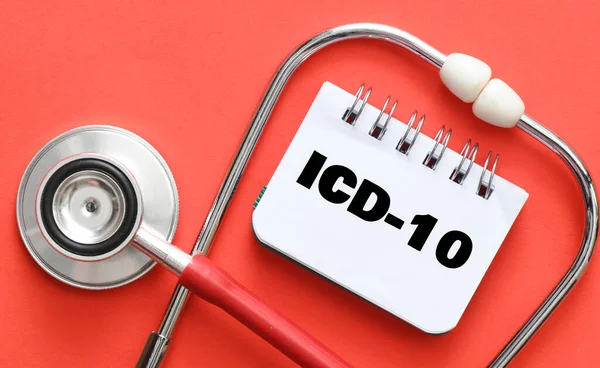 Концепция Icd Блокноте Красном Столе Рядом Стетоскопом Международная Классификация Заболеваний — стоковое фото