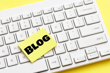 Blog yazma, blog yazma, fikirler. İş konsepti.