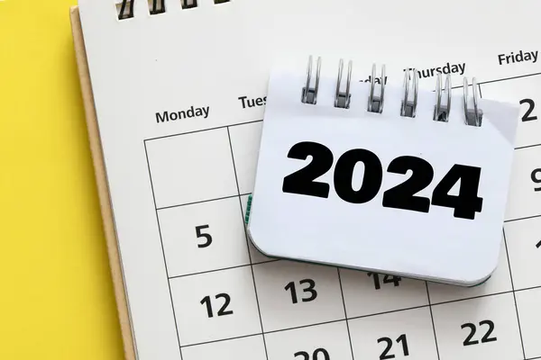 2024 plans with digital marketing concepts,business team and goals