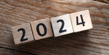 Dijital pazarlama kavramları, iş ekibi ve hedefleri ile 2024 plan