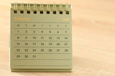 Mutlu yıllar 2024. Takvimi kapat Ocak 2024.