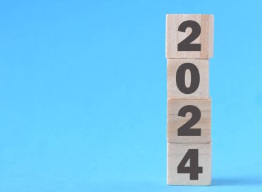 Dijital pazarlama kavramları, iş ekibi ve hedefleri ile 2024 plan