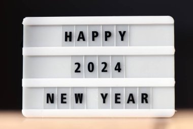 2024 yılınız kutlu olsun. Beyaz panoda 