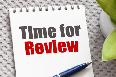 Ofis defterindeki sözcükleri gözden geçirme zamanı.