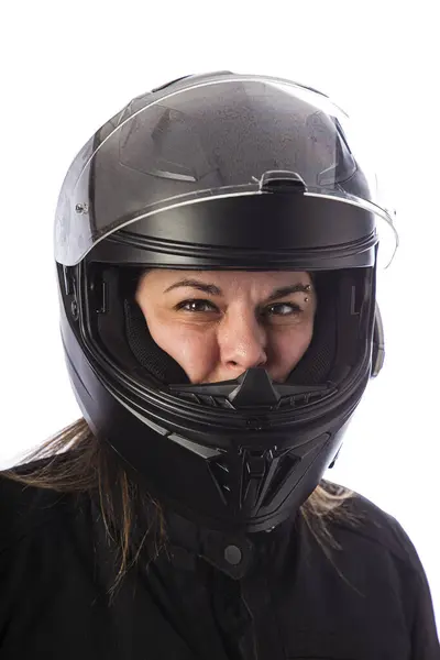 Femme Quarante Ans Vêtue Motocyclettes Casque Sur Fond Blanc — Photo