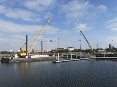 açık havada yükseldi bomlu Mobil vinç