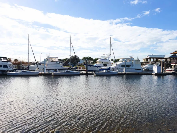 Barcos Atracados Marina Porto Sevilha Baía Pensacola Flórida — Fotografia de Stock