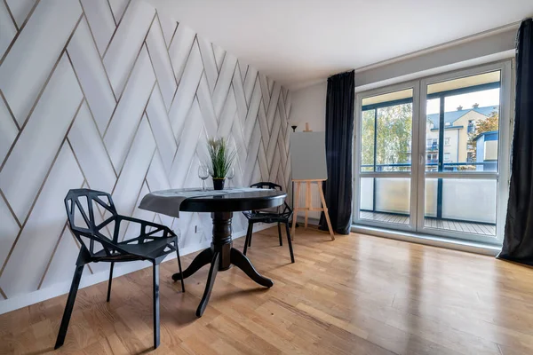 Moderní Design Interiéru Malý Prázdný Pokoj Dřevěnou Podlahou — Stock fotografie