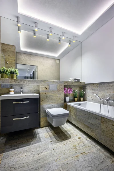 Moderna Pequena Casa Banho Elegante Apartamento Com Acabamento Mármore — Fotografia de Stock