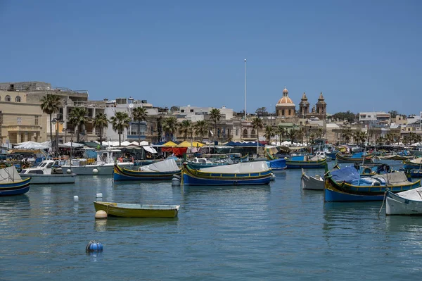 Традиционные Рыбацкие Лодки Средиземноморской Деревне Марсашлокк Мальта — стоковое фото