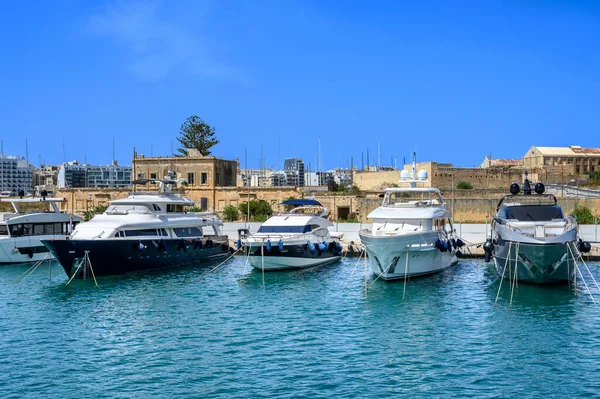 Яхты Гавани Валетта Столицы Мальты — стоковое фото