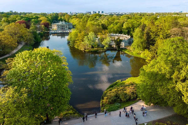 Luchtfoto Van Het Lazienki Park Warschau Polen Een Zonnige Middag — Stockfoto