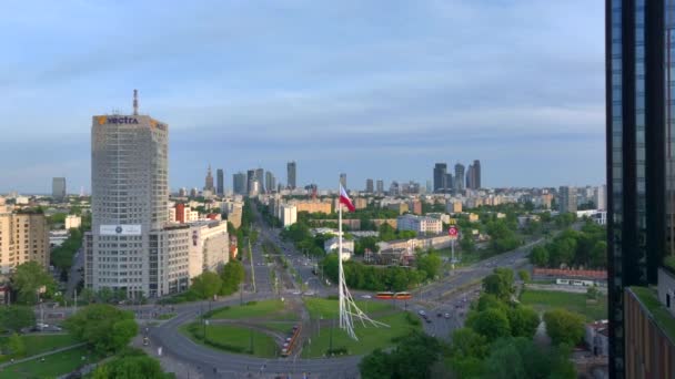 Воздушная Беспилотная Панорама Варшавы Закате Взгляд Окна Радослава Згрупования — стоковое видео