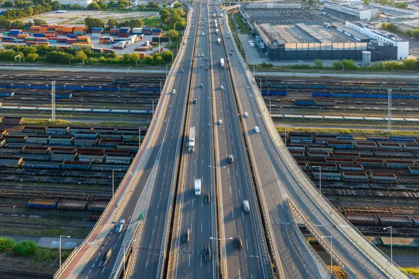 Motorväg Över Järnvägsstationen För Godstransporter Warszawa Polen — Stockfoto