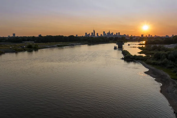 Kota Warsawa Panorama Atas Sungai Vistula Selama Matahari Terbenam — Stok Foto