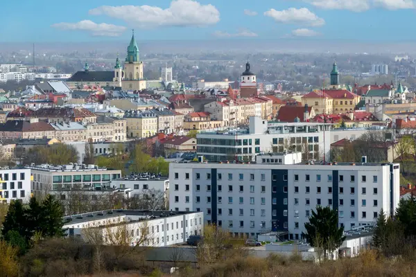 Güneşli Bahar Gününde Lublin Eski Kasabası Ndaki Geleneksel Renkli Konutların Telifsiz Stok Imajlar