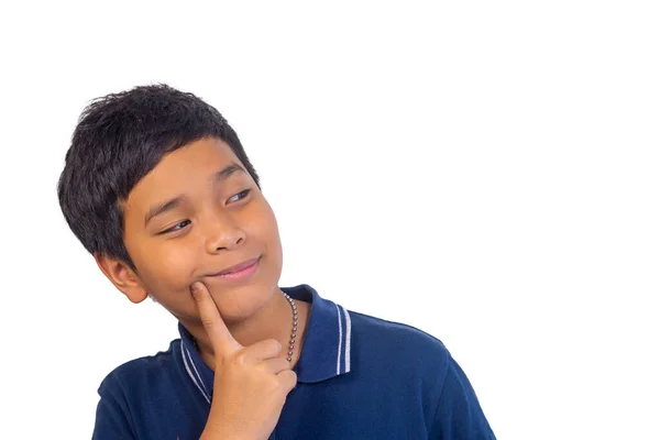 Азиатский Тайский Мальчик Смотрит Вверх Думает Изолированно Белом Фоне — стоковое фото