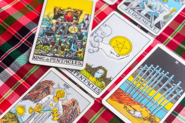 Yala, Tayland, 1 Mayıs 2023, Tarot kartları, yazı işleri illüstrasyonları 