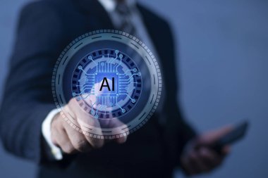 Geleceğin teknolojisi dokunmatik ekran arayüzü. iş adamı eli ekrandaki arayüze dokunuyor yapay zeka kavramı.