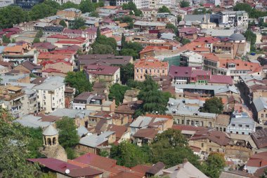 Eski şehir Tiflis City Panorama, Georgia. Şehir simgeleri ve ünlü yerler. Svaneti 'nin çekimi