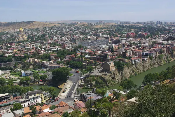 Eski şehir Tiflis City Panorama, Georgia. Şehir simgeleri ve ünlü yerler. Svaneti 'nin çekimi