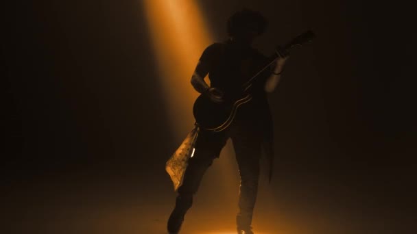 Elektro Gitar Çal Virtüöz Gitar Çalıyor Gitarist Eğleniyor — Stok video