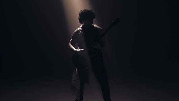 Elektro Gitar Çal Virtüöz Gitar Çalıyor Gitarist Eğleniyor — Stok video