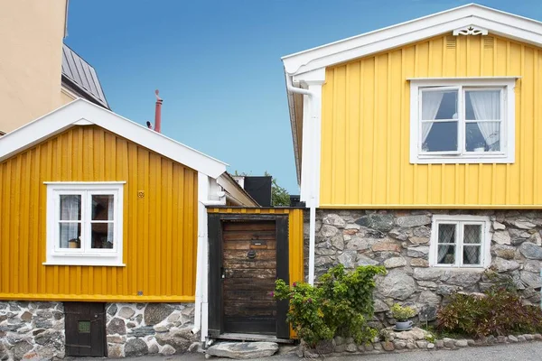 Sveç Karlskrona Renkli Ahşap Evleri Olan Skandinav Mimarisi — Stok fotoğraf