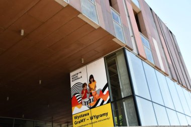 WARsaw, POLAND - 11 Temmuz 2022 'de Polonya' nın Varşova kentindeki Kopernik Bilim Merkezi.