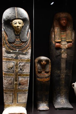 VARŞAN, POLAND - 10 Temmuz 2022 'de Polonya' nın Varşova kentindeki Ulusal Müze. 