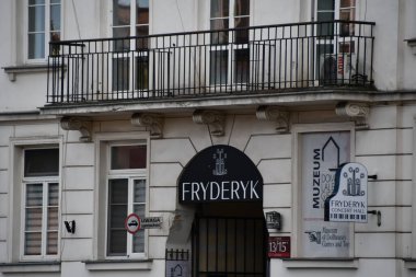 2 Temmuz 2022 'de Polonya' nın Varşova kentindeki Fryderyk Konser Salonu 'nda görüldü..