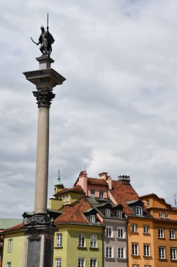VARŞAN, POLAND - 10 Temmuz 2022 'de Polonya' nın Varşova şehrinde görüldüğü gibi. 