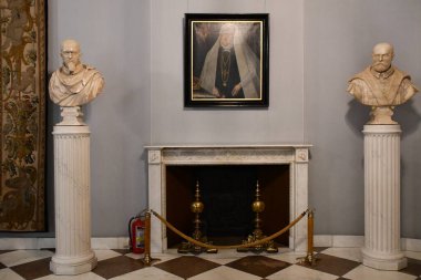 10 Temmuz 2022 'de Polonya' nın Varşova kentindeki Kraliyet Kalesi 'nde görüldü..