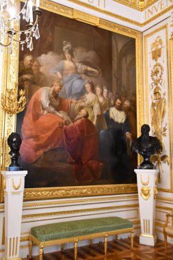 10 Temmuz 2022 'de Polonya' nın Varşova kentindeki Kraliyet Kalesi 'nde görüldü..