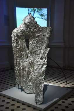 13 Temmuz 2022 'de Polonya' nın Varşova kentindeki Zacheta Ulusal Sanat Galerisi 'nde görüldü..