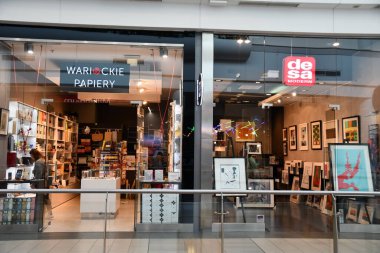 16 Temmuz 2022 'de Polonya' nın Varşova kentindeki Galeria Mokotow alışveriş merkezinde görüldü..