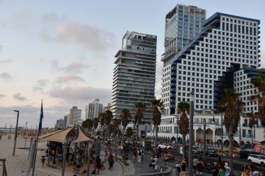 TEL AVIV, ISRAEL - 18 Temmuz 2021 'de İsrail' in Tel Aviv sahilinde görüldü..