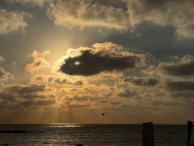 İsrail, Tel Aviv sahilinden gün batımı manzarası