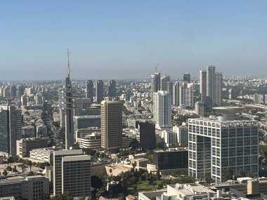 TEL AVIV, ISRAEL - 20 Temmuz 2021 'de İsrail' de Tel Aviv 'in havadan görünüşü.