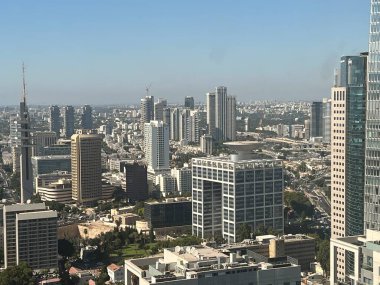 TEL AVIV, ISRAEL - 20 Temmuz 2021 'de İsrail' de Tel Aviv 'in havadan görünüşü.
