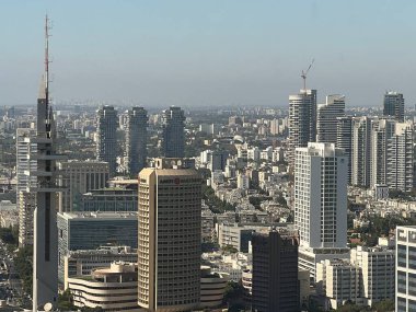 TEL AVIV, ISRAEL - 20 Temmuz 2021 'de İsrail' de Tel Aviv 'in havadan görünüşü.