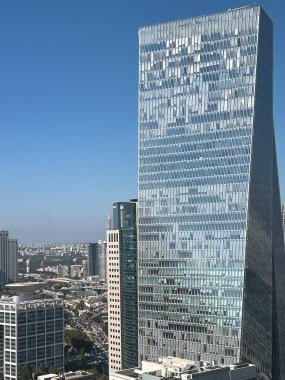 TEL AVIV, ISRAEL - 20 Temmuz 2021 'de İsrail' de Tel Aviv 'in havadan görünüşü.