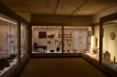 TEL AVIV, ISRAEL - 20 Temmuz 2022 'de İsrail' in Tel Aviv kentindeki Muza Eretz Müzesi 'nde İnsan ve Çalışma Pavyonu. 