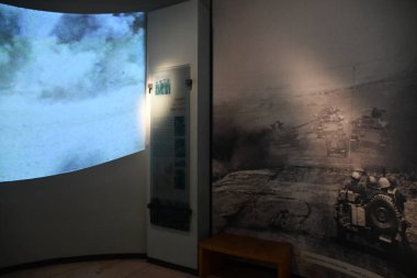 TEL AVIV, ISRAEL - 20 Temmuz 2021 'de İsrail' in Tel Aviv kentindeki Yitzhak Rabin Center.